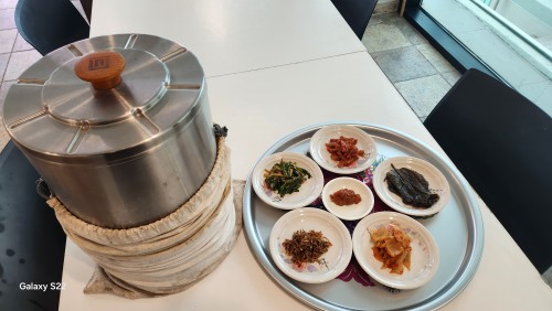 몽바(몽돌 바베큐) + 조식